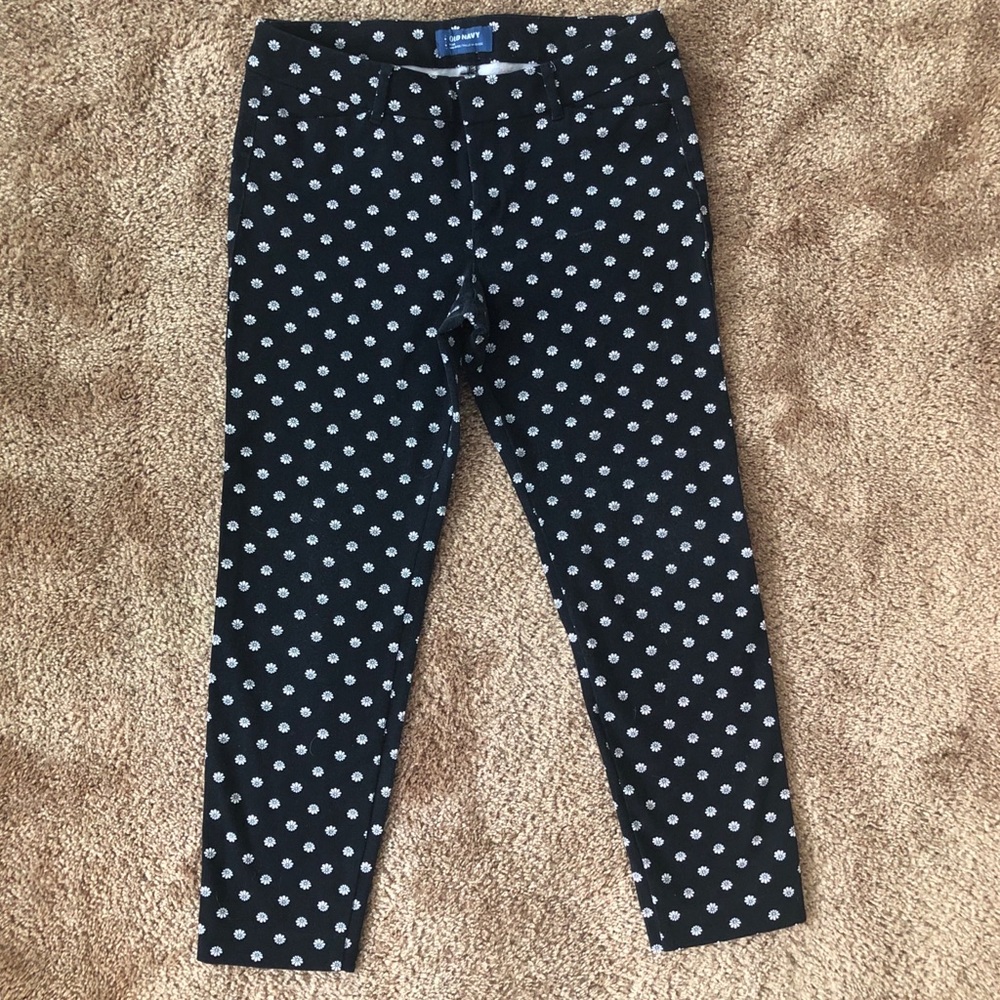 Old Navy Pixie Pants Floral Print